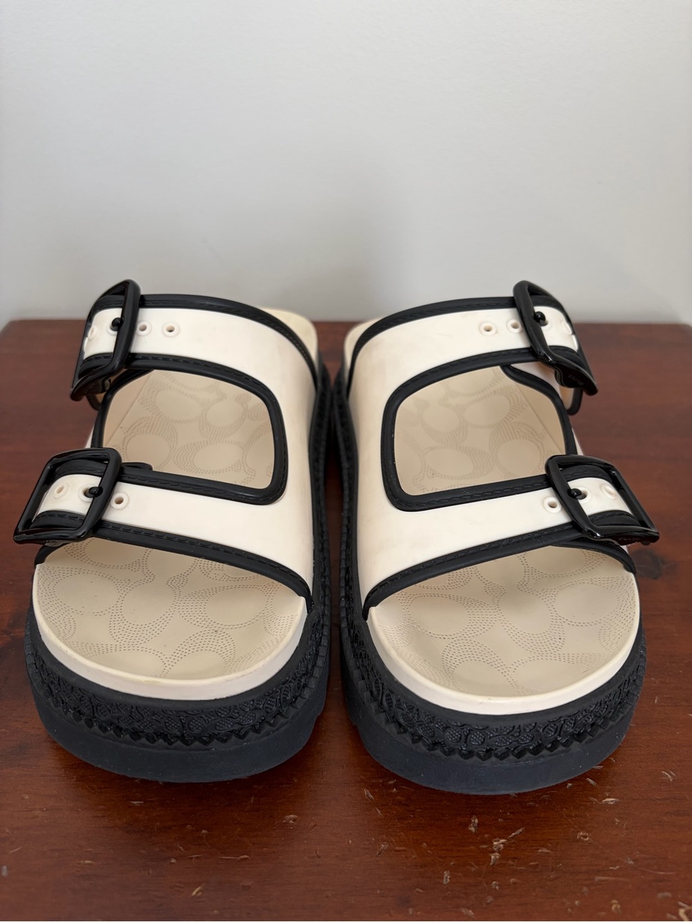 Coach Lainey Sandal - Picture 2 of 11
